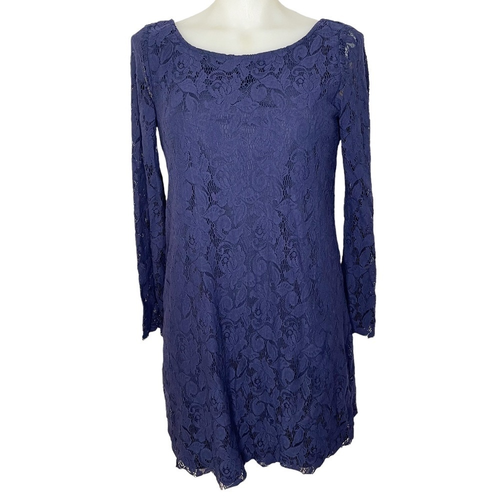 STRETCH Blue Lace Dress Long Sleeves 🤍